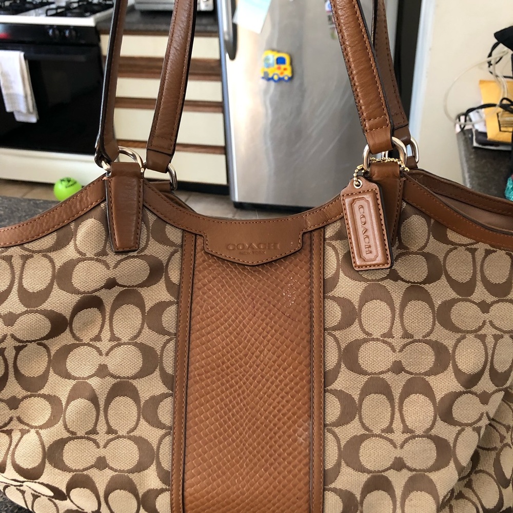 Authentic coach purse